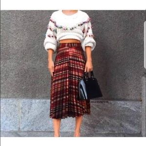 Pleated skirt